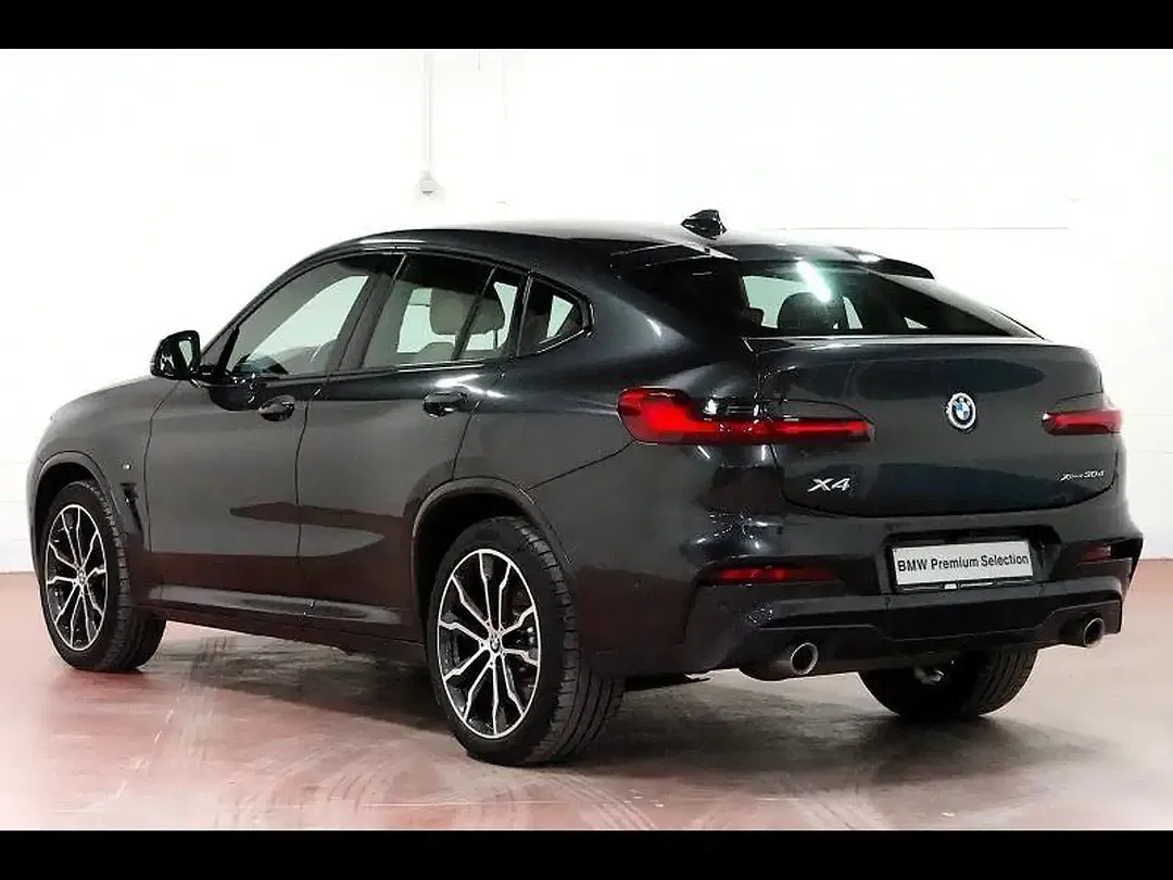 BMW X4 M Sport - Thumbnail 3