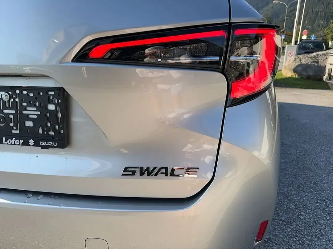 Suzuki Swace Hybrid 1.8 - Thumbnail 11