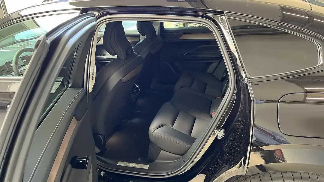 Volvo ES90 Single Motor Extended Range Plus - Thumbnail 6