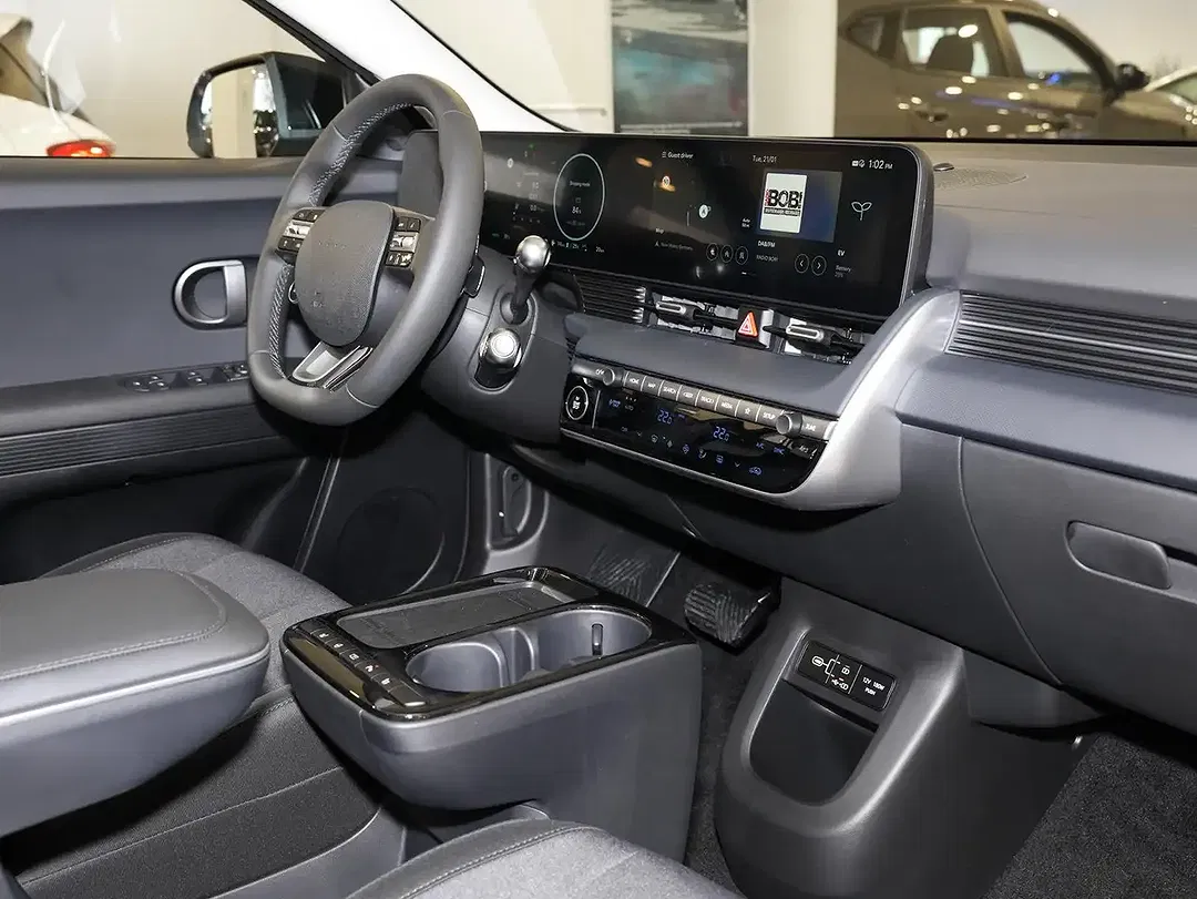 Hyundai IONIQ 5 Basis - Thumbnail 3