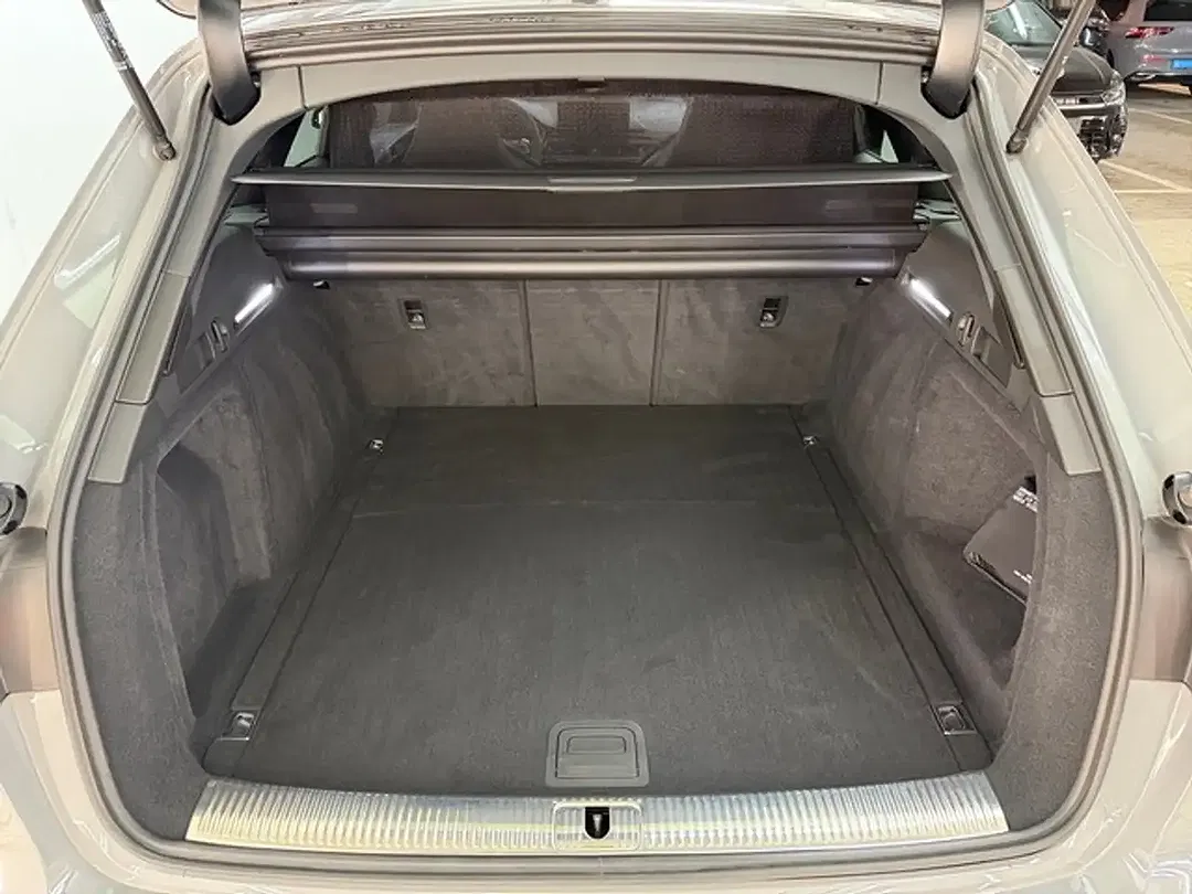 Audi RS4 2.9 TFSI quattro RS Matrix LED Avant - Thumbnail 12