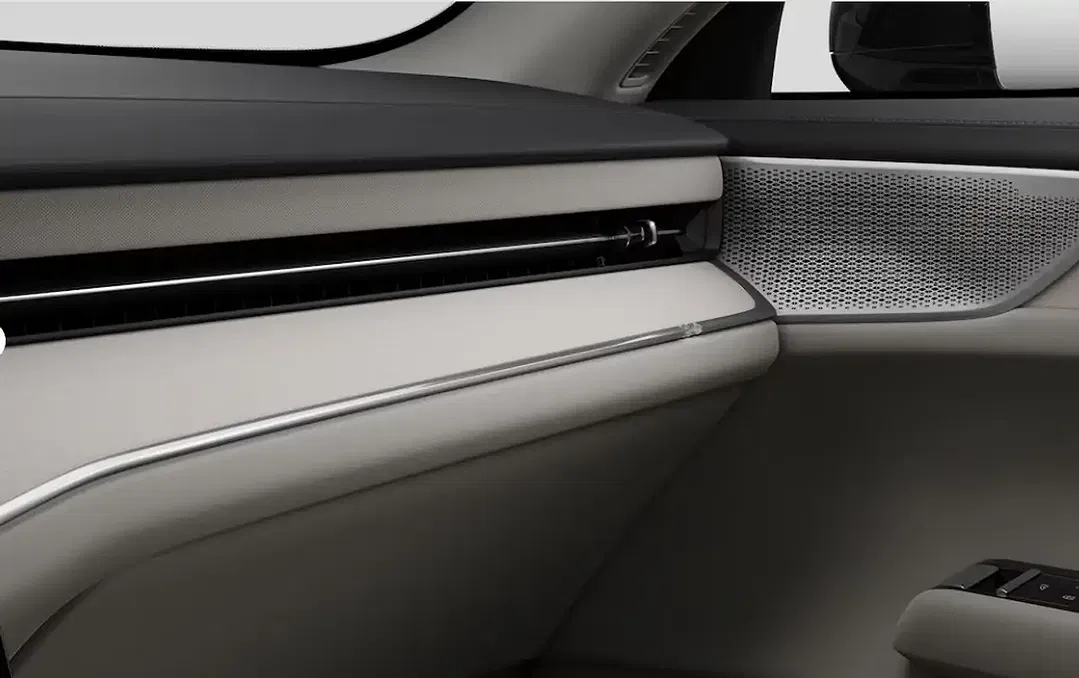 Volvo ES90 Ultra - Thumbnail 12