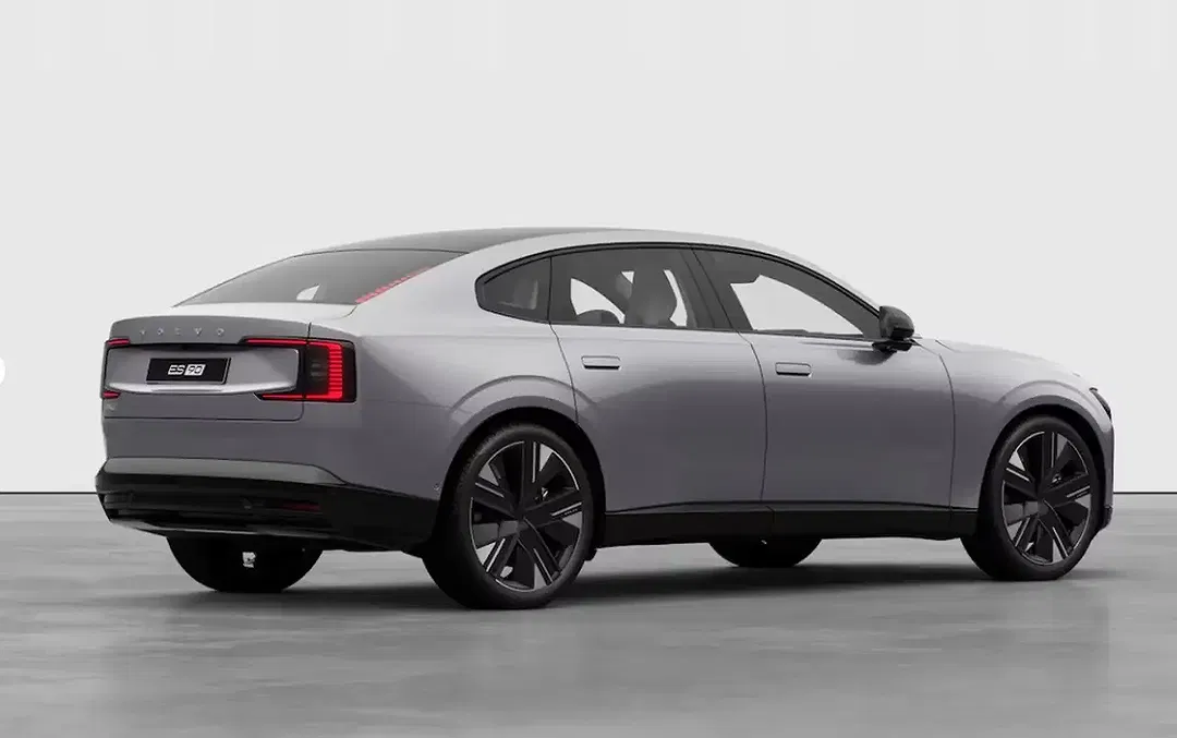Volvo ES90 Ultra - Thumbnail 7