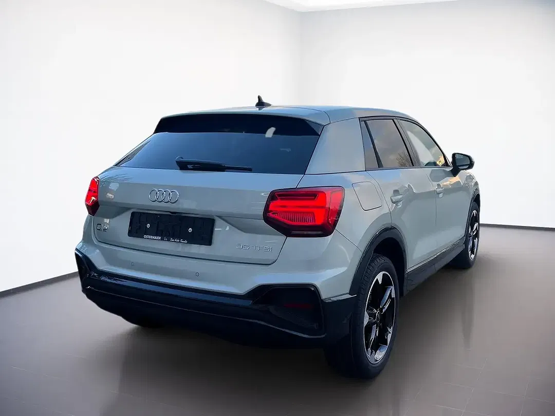 Audi Q2 35 TFSI S tronic S line - Thumbnail 3
