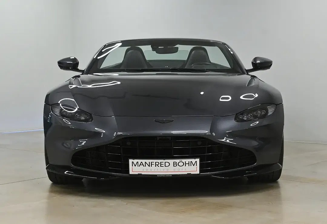 Aston Martin Vantage V8 Roadster - Thumbnail 12