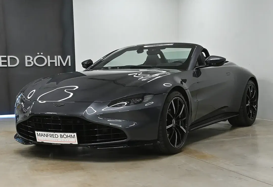 Aston Martin Vantage V8 Roadster - Thumbnail 13