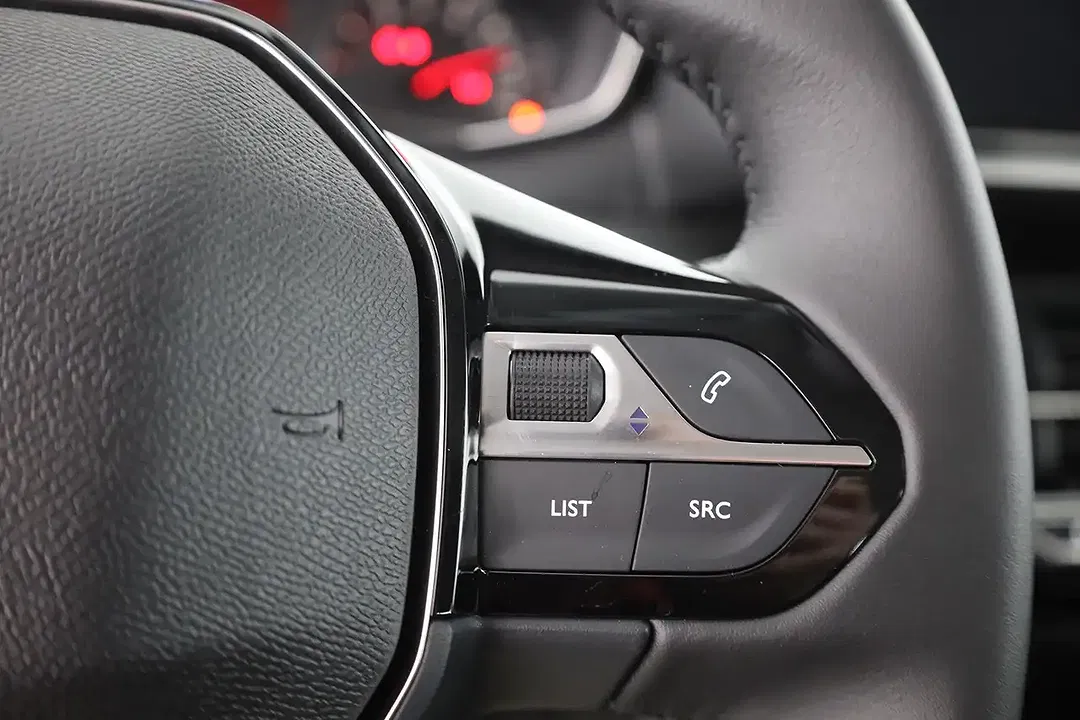 Peugeot 208 100 PureTech - Thumbnail 16