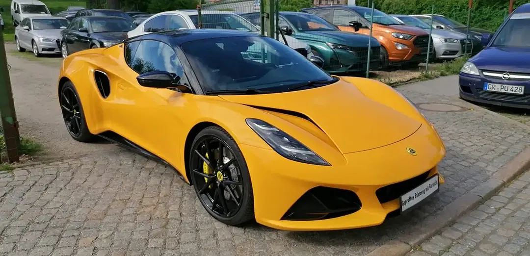 Lotus Emira V6 First Edition - foto 1