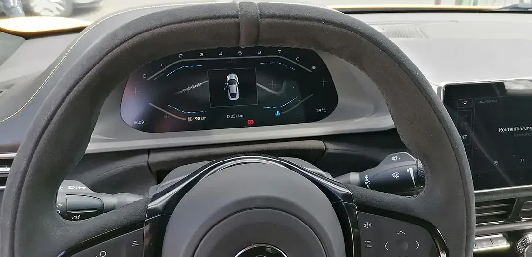 Lotus Emira V6 First Edition - Thumbnail 12