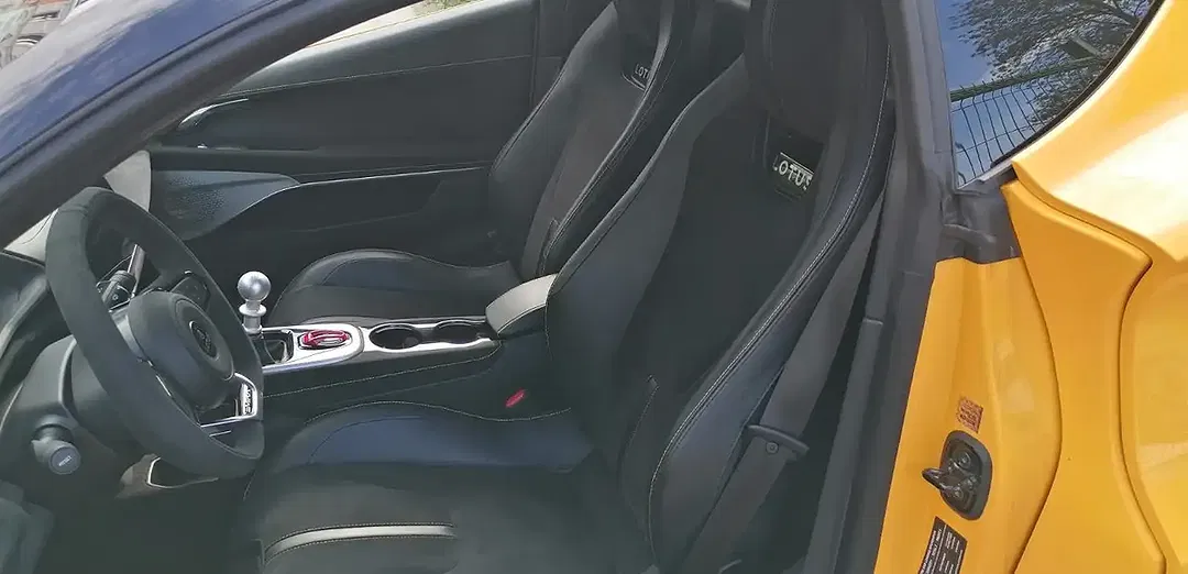 Lotus Emira V6 First Edition - foto 15