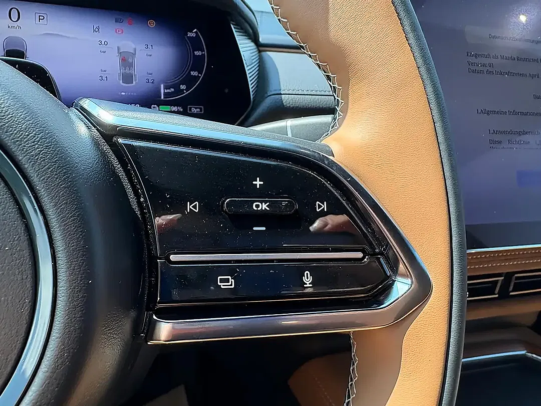 Mazda 6e Takumi Plus - Thumbnail 11