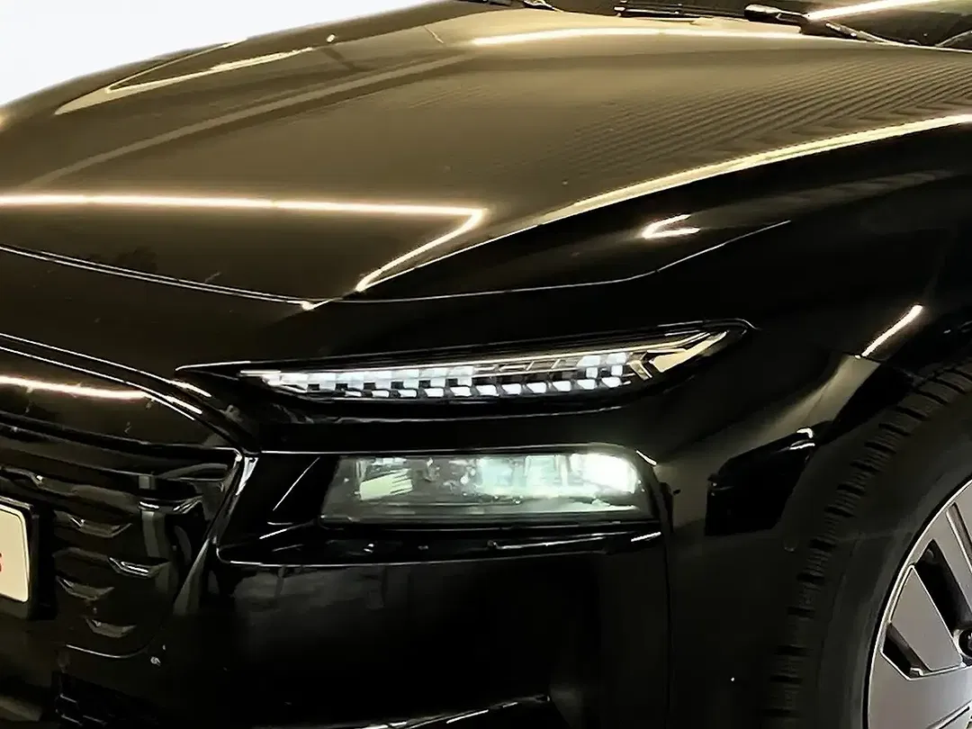 Audi A6 e-tron Avant - Thumbnail 5