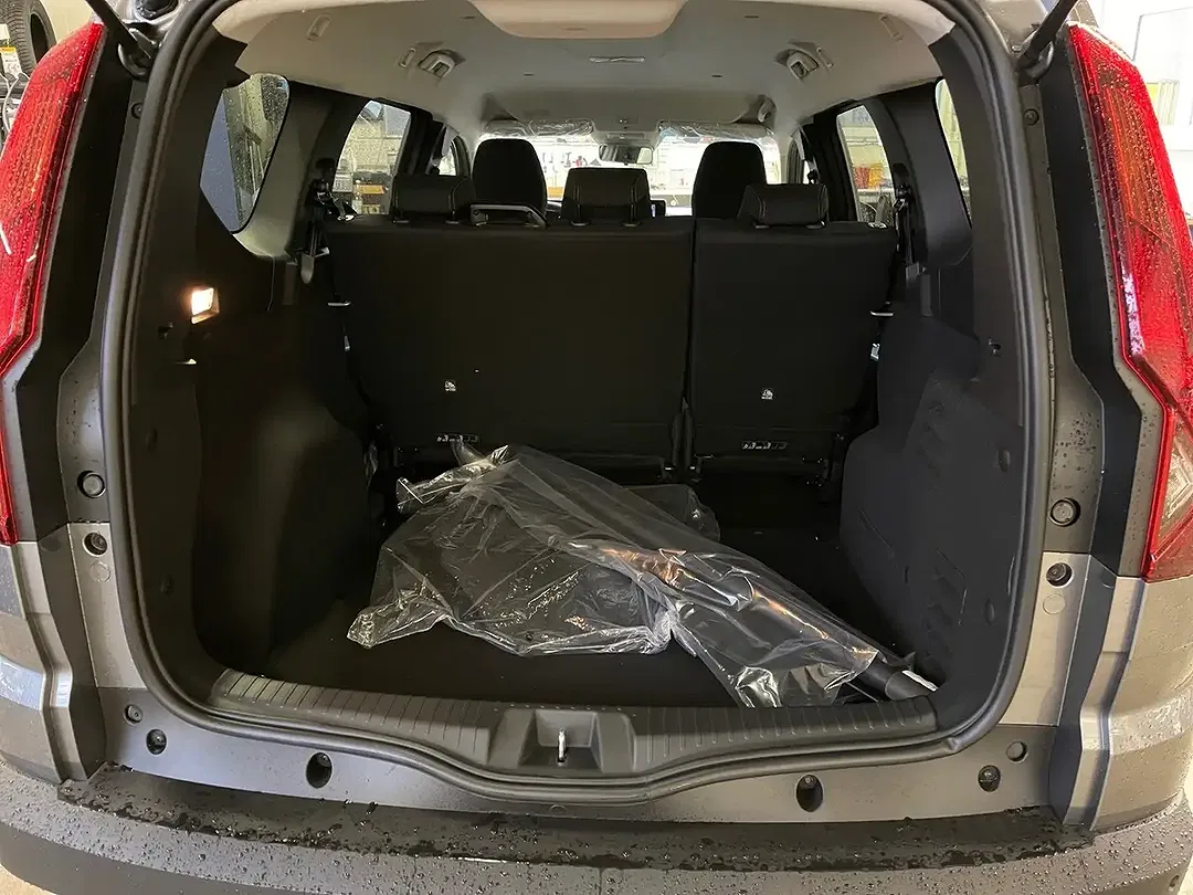 Dacia Jogger TCe Extreme - foto 14