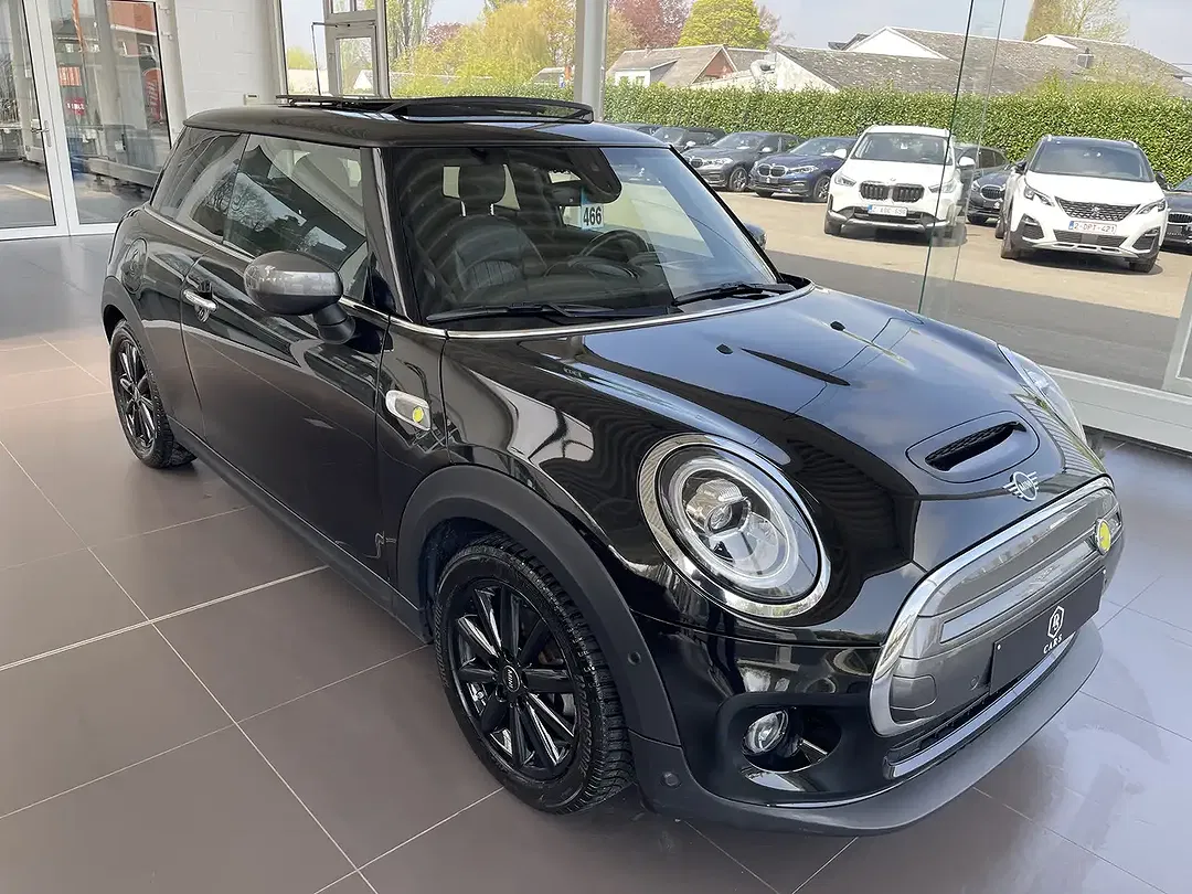 MINI Cooper SE - Thumbnail 4