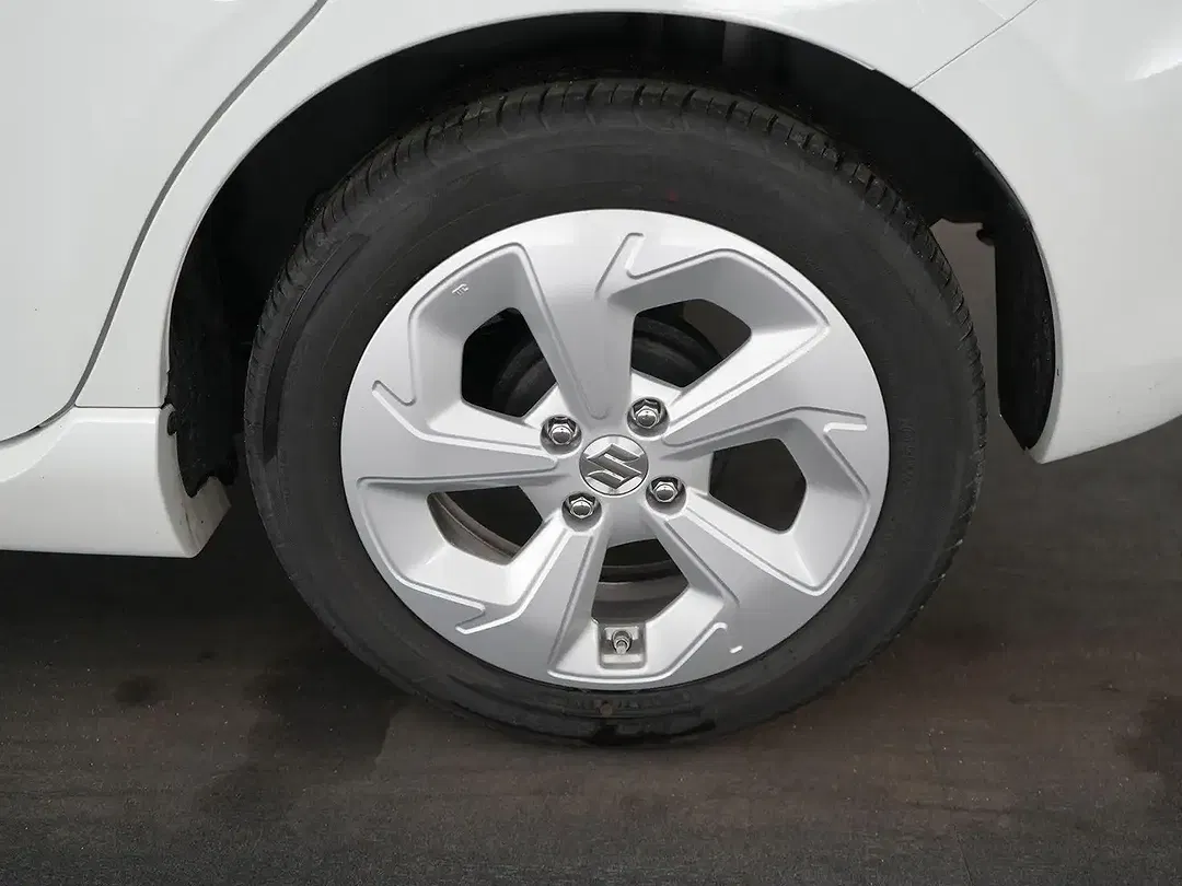 Suzuki Swift 1.2 CVT - Thumbnail 14