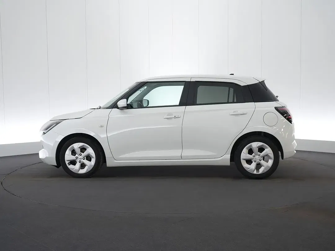 Suzuki Swift 1.2 CVT - Thumbnail 4