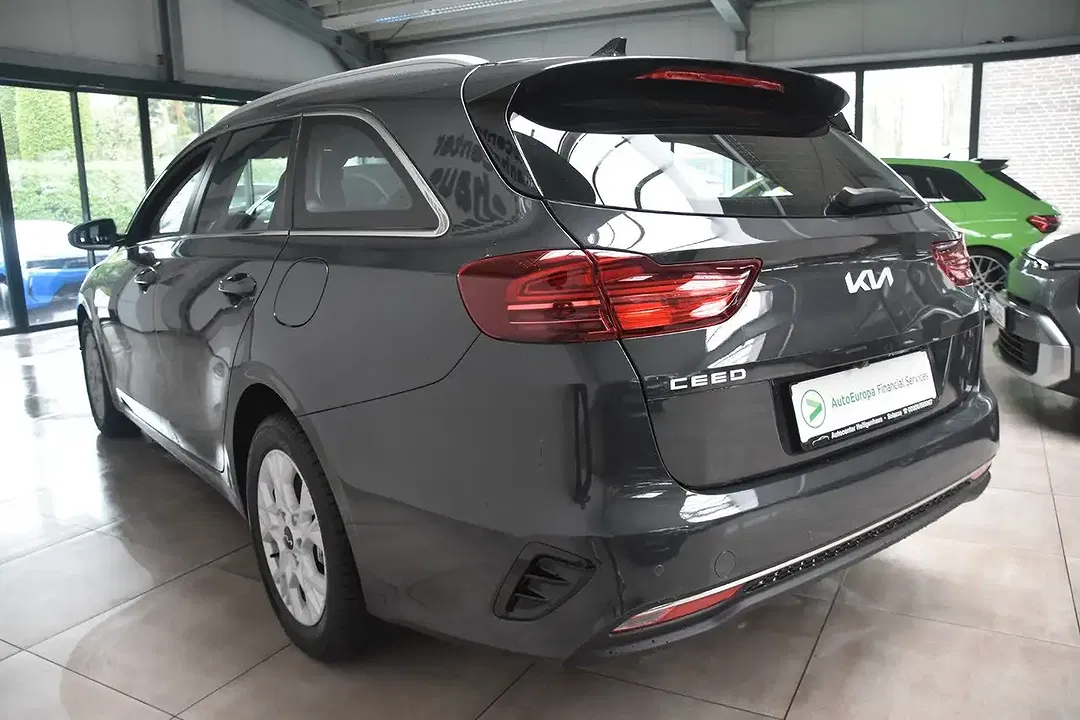 Kia Ceed SW / cee'd SW DCT Ultimate Edition - Thumbnail 6