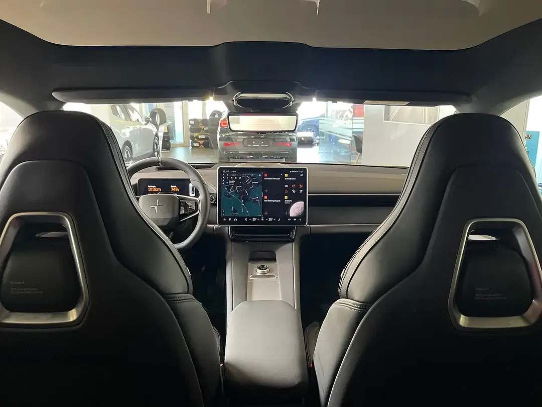 Polestar 4 Performance Long Range - foto 15