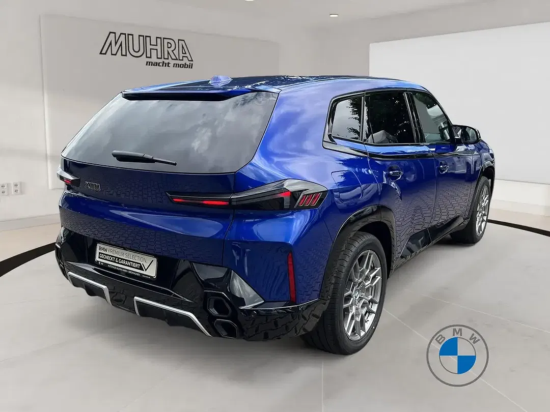 BMW XM - Thumbnail 3