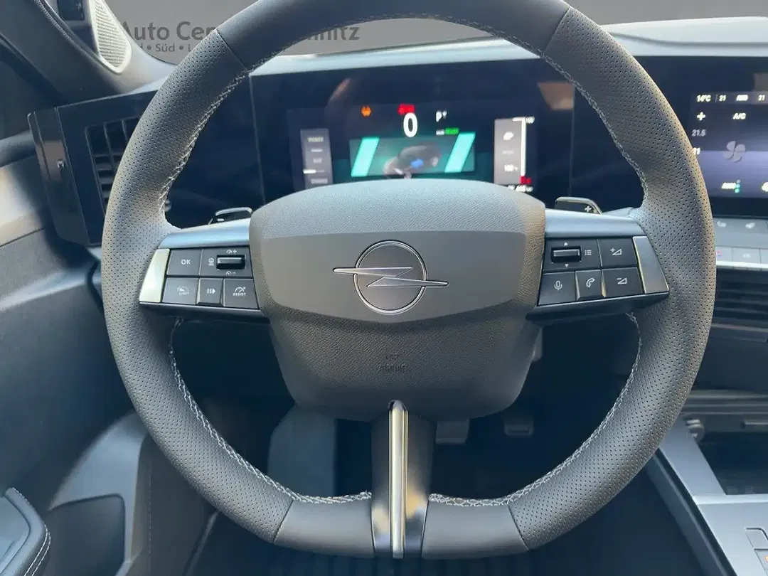 Opel Astra EV Ultimate - Thumbnail 10