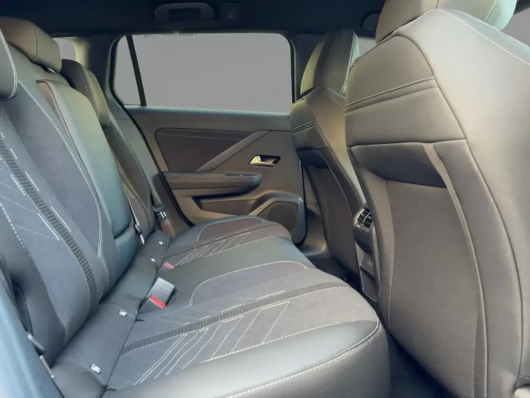 Opel Astra EV Ultimate - Thumbnail 8