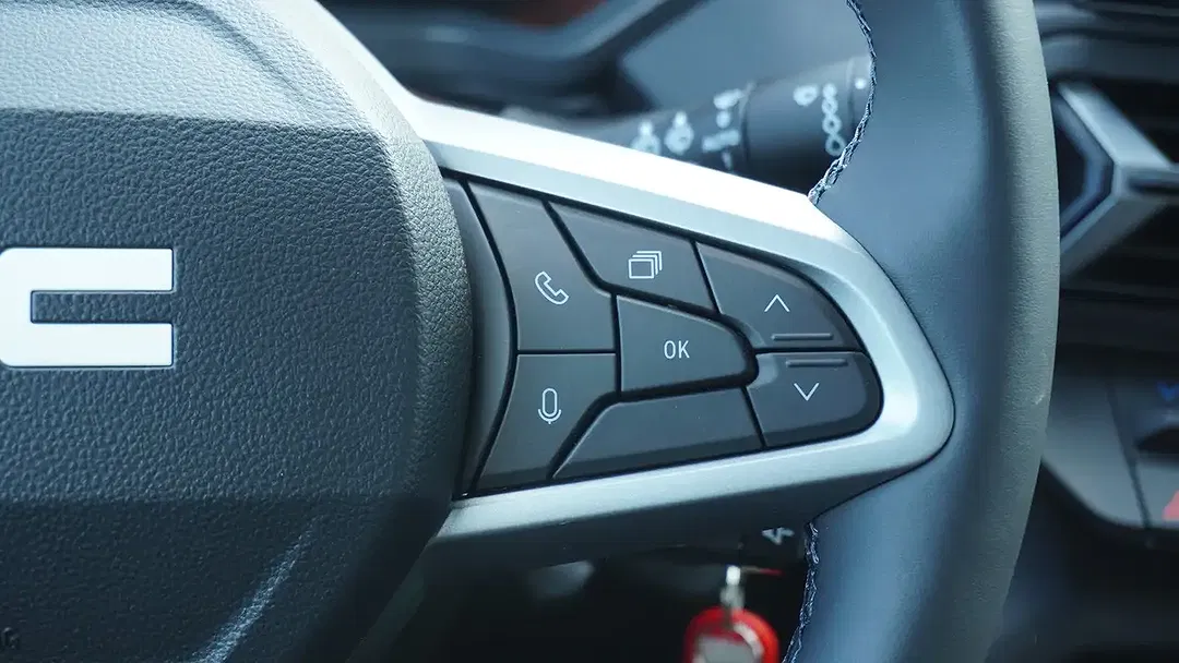Dacia Duster MHEV Expression - foto 14