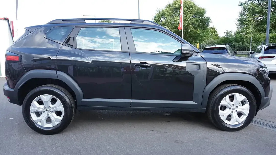 Dacia Duster MHEV Expression - Thumbnail 3