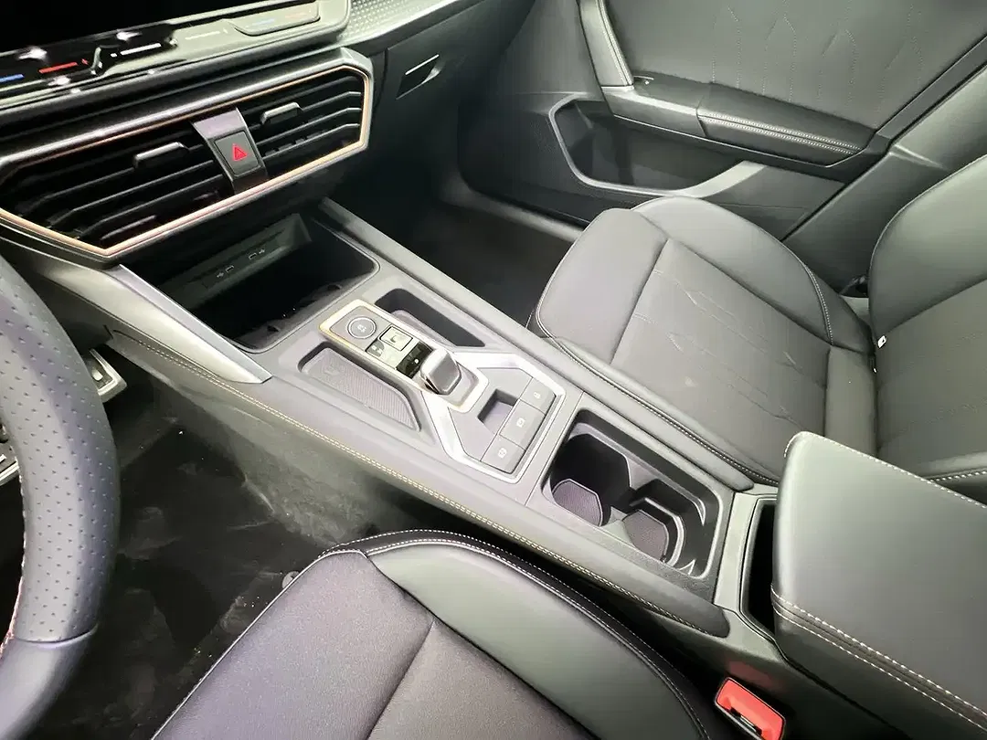 CUPRA Leon 1.5 PHEV TSI - Thumbnail 14