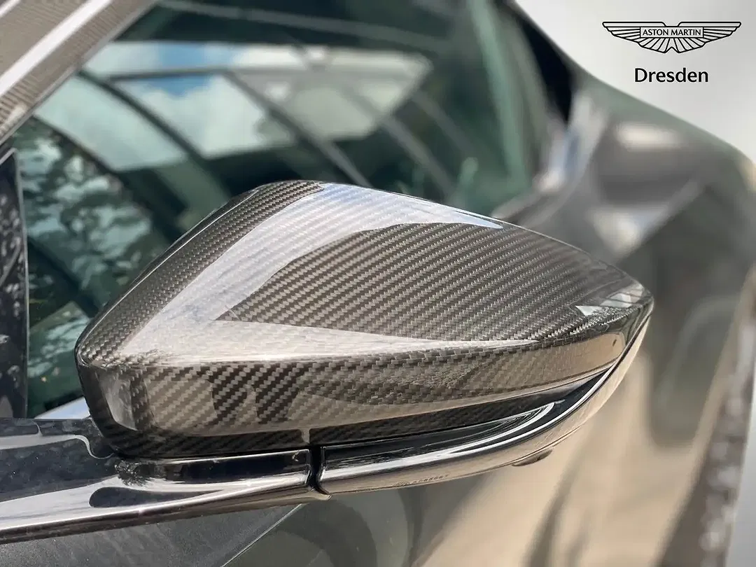 Aston Martin DBS 770 Ultimate - Thumbnail 5