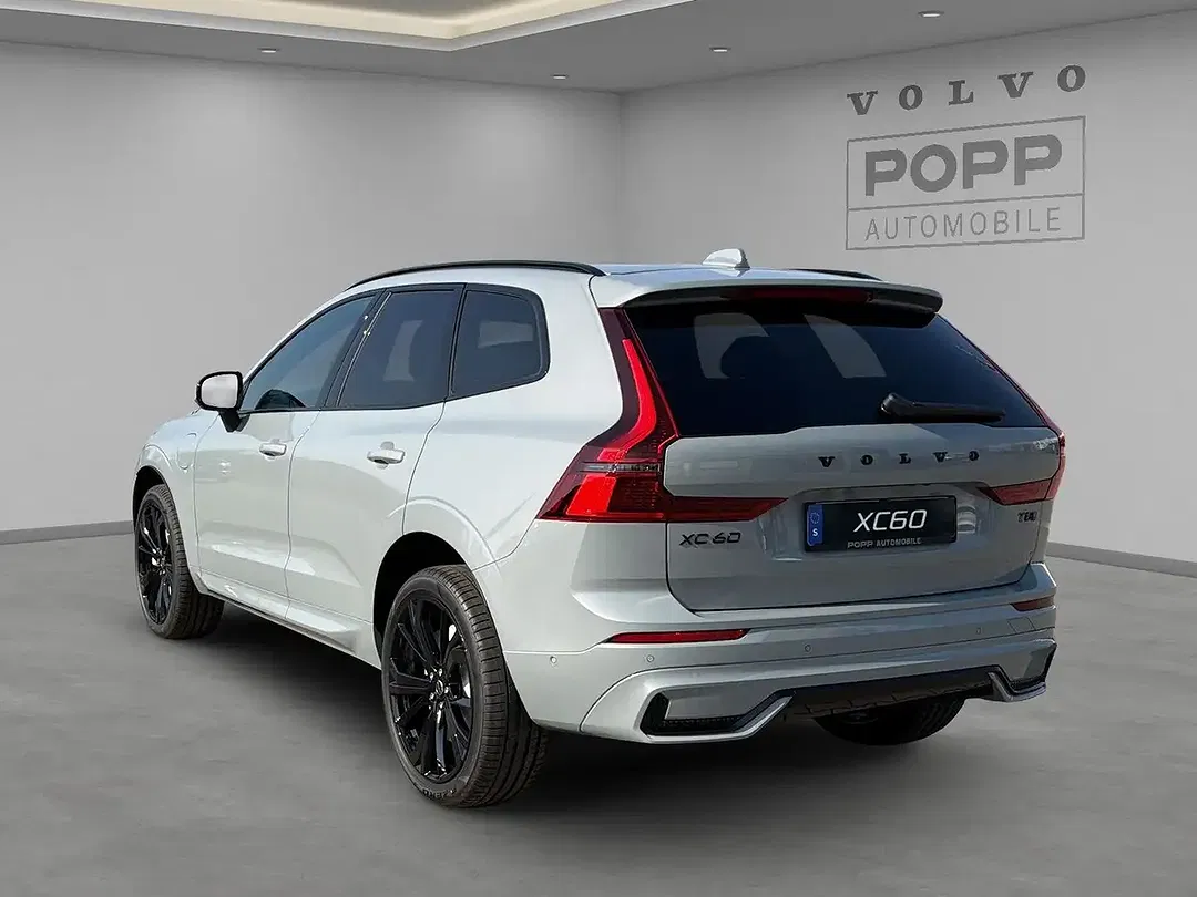 Volvo XC60 T8 AWD Ultra Black Edition - Thumbnail 12