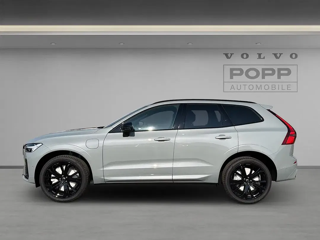 Volvo XC60 T8 AWD Ultra Black Edition - foto 2