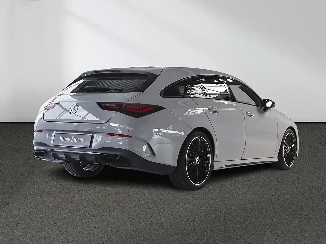 Mercedes-Benz CLA 200 AMG Edition Night - Thumbnail 2