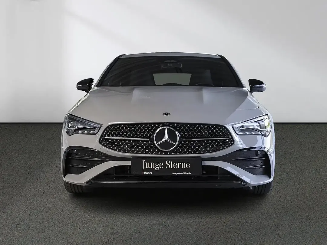 Mercedes-Benz CLA 200 AMG Edition Night - Thumbnail 3