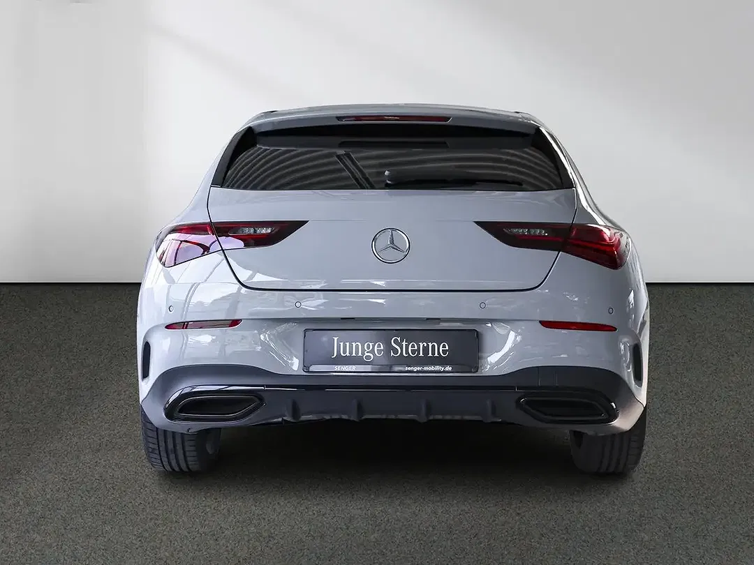 Mercedes-Benz CLA 200 AMG Edition Night - Thumbnail 4