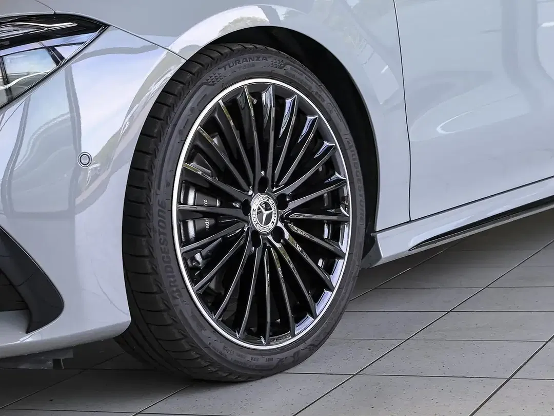 Mercedes-Benz CLA 200 AMG Edition Night - Thumbnail 8