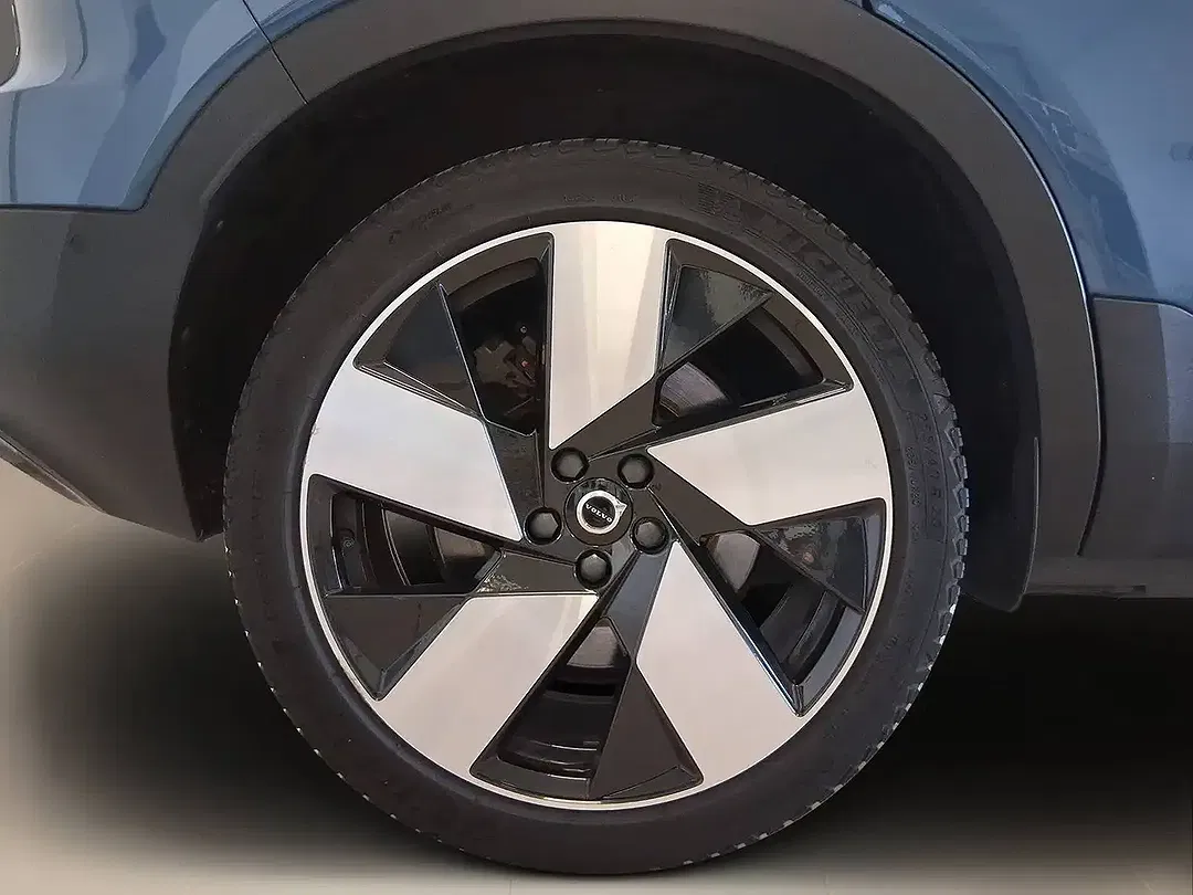 Volvo C40 EV Recharge Twin Motor Ultimate - Thumbnail 12