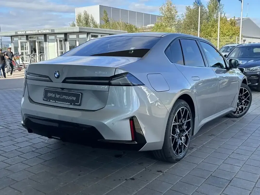 BMW i3 xDrive M - Thumbnail 3