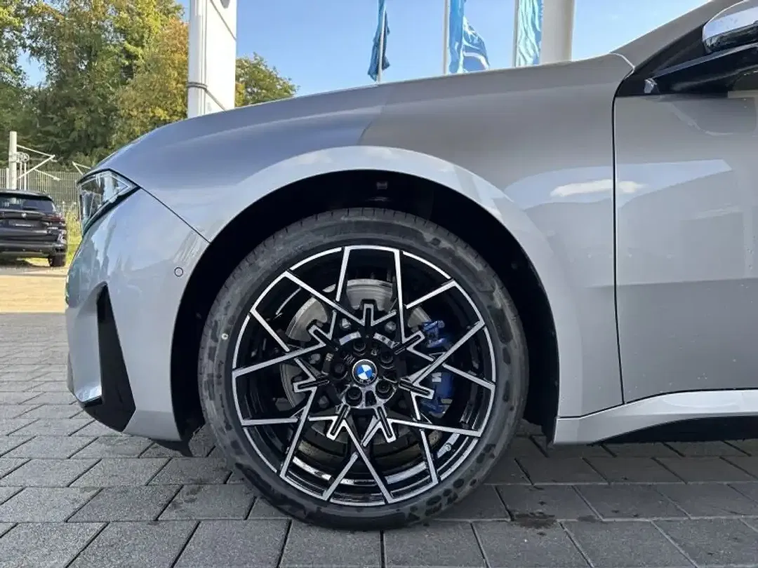 BMW i3 xDrive M - Thumbnail 5