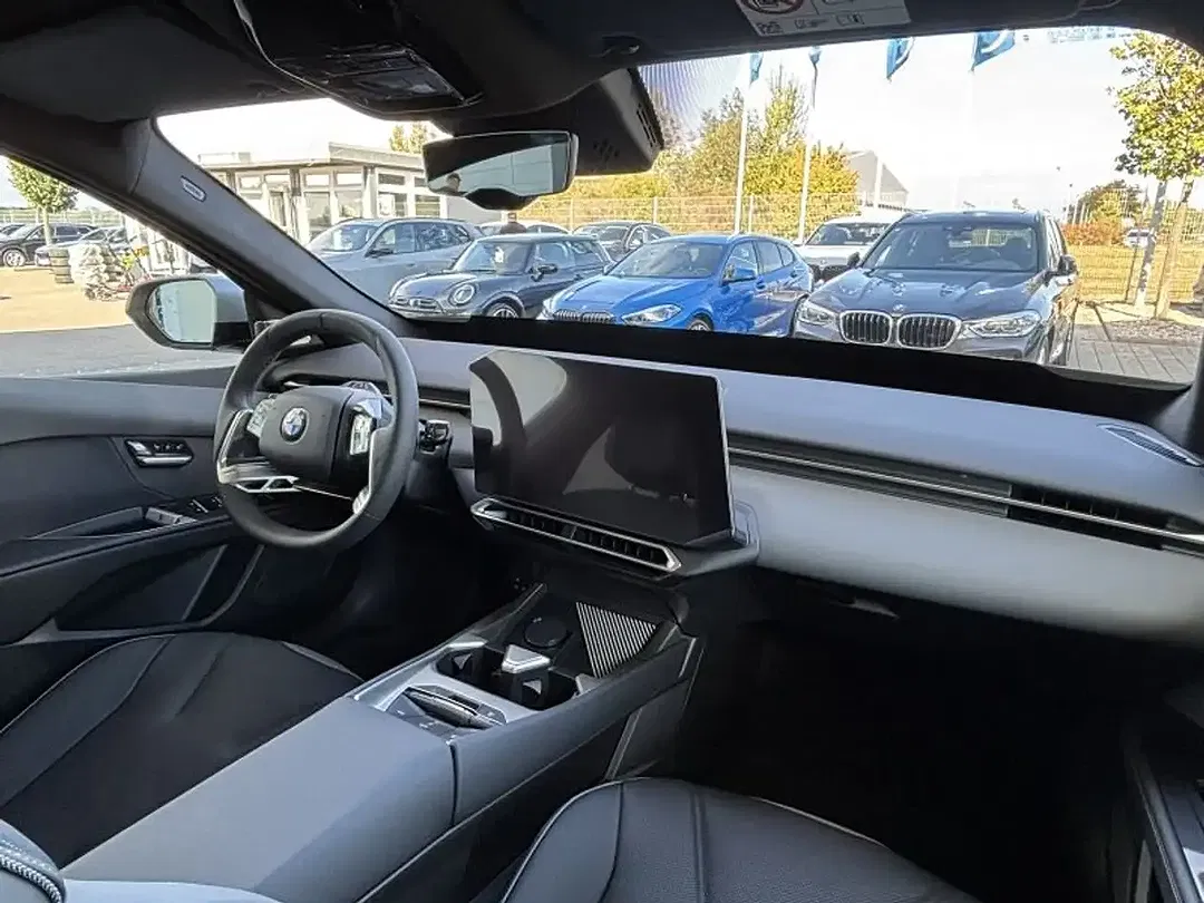 BMW i3 xDrive M - Thumbnail 6