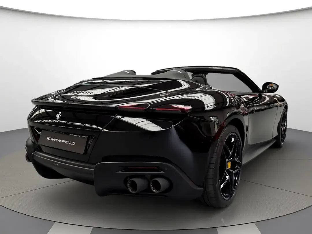 Ferrari Roma Spider - foto 15