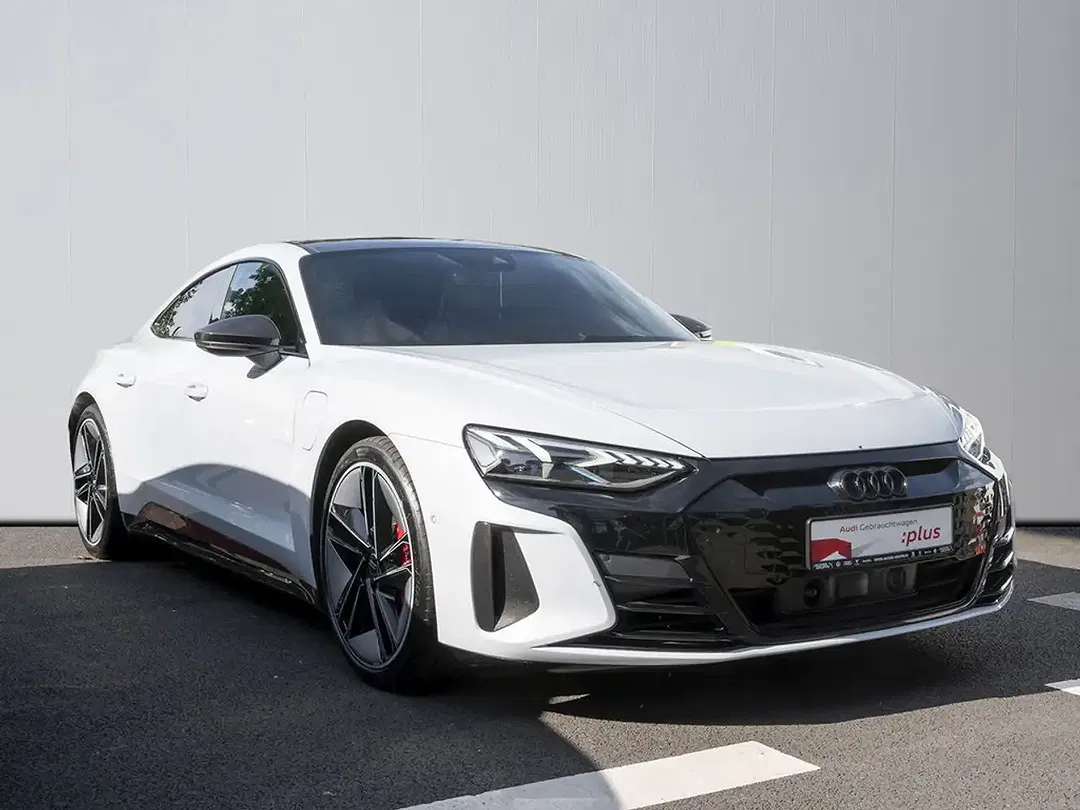 Audi RS e-tron GT quattro Matrix LED design - foto 2