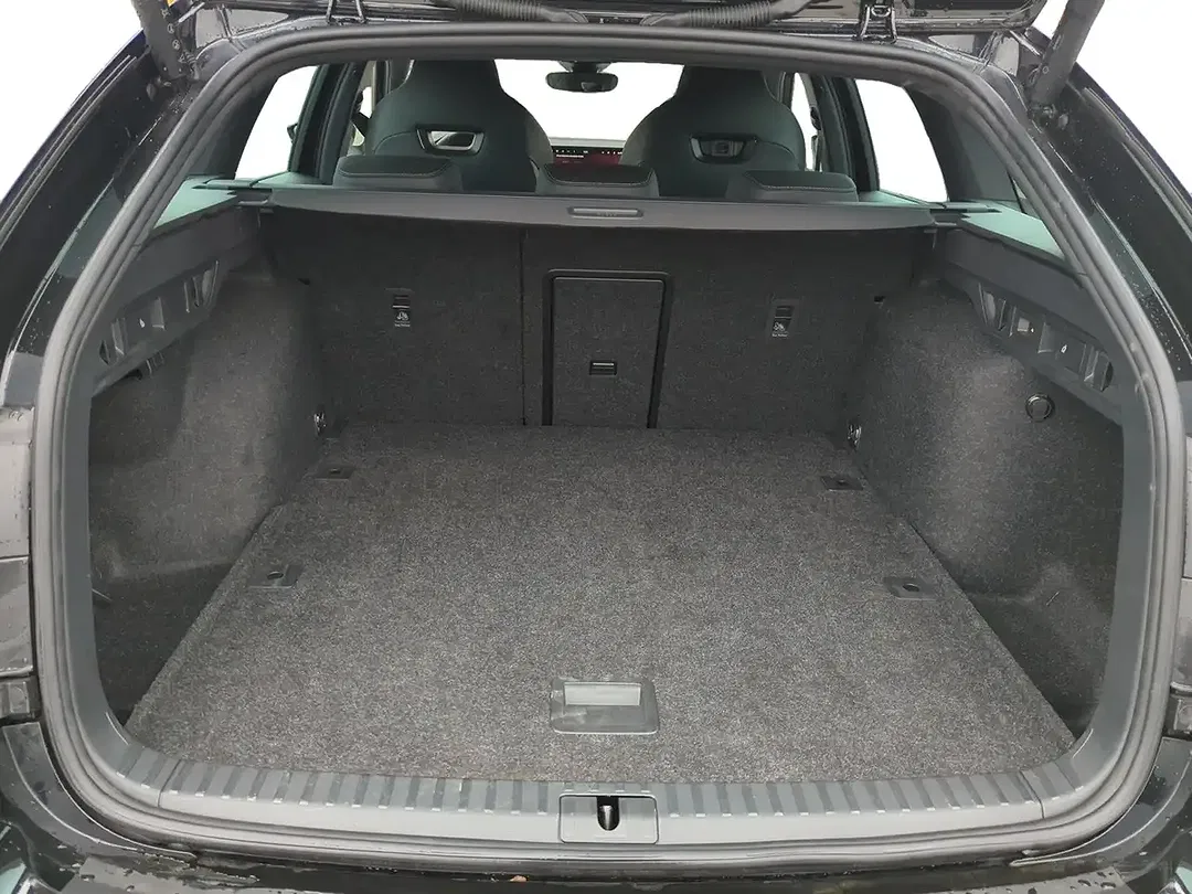 Skoda Octavia 2.0 TDI DSG Combi Sportline - Thumbnail 6