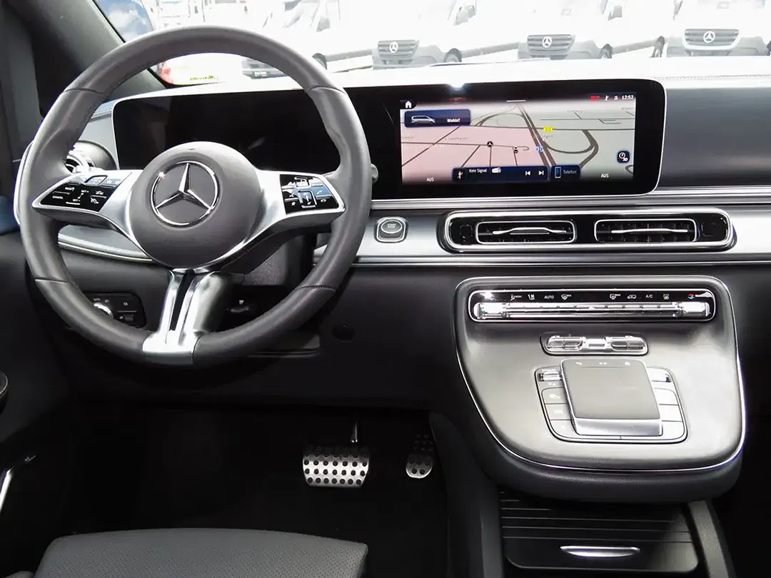 Mercedes-Benz EQV 300 AIRMATIC Avantgarde - Thumbnail 12