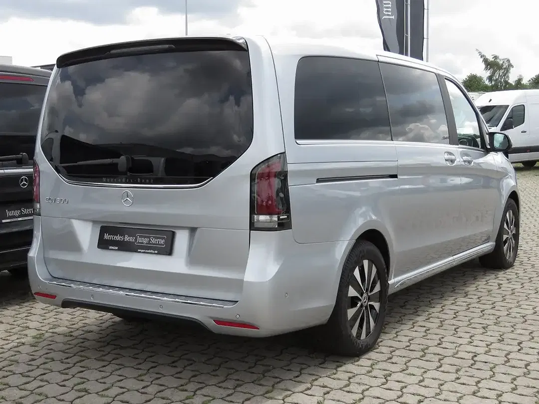 Mercedes-Benz EQV 300 AIRMATIC Avantgarde - Thumbnail 5