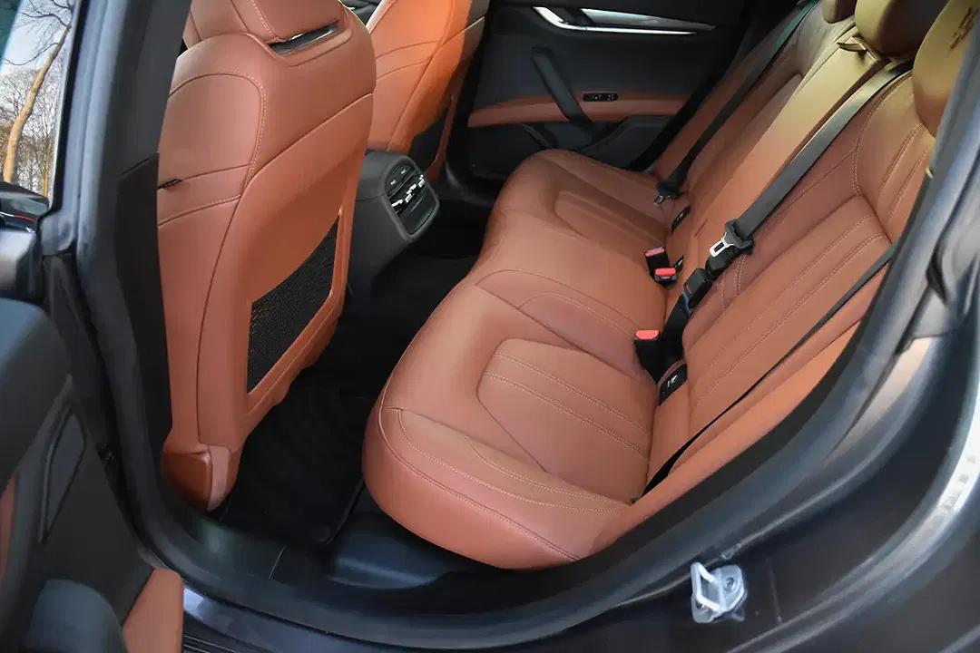 Maserati Ghibli S Modena - Thumbnail 12