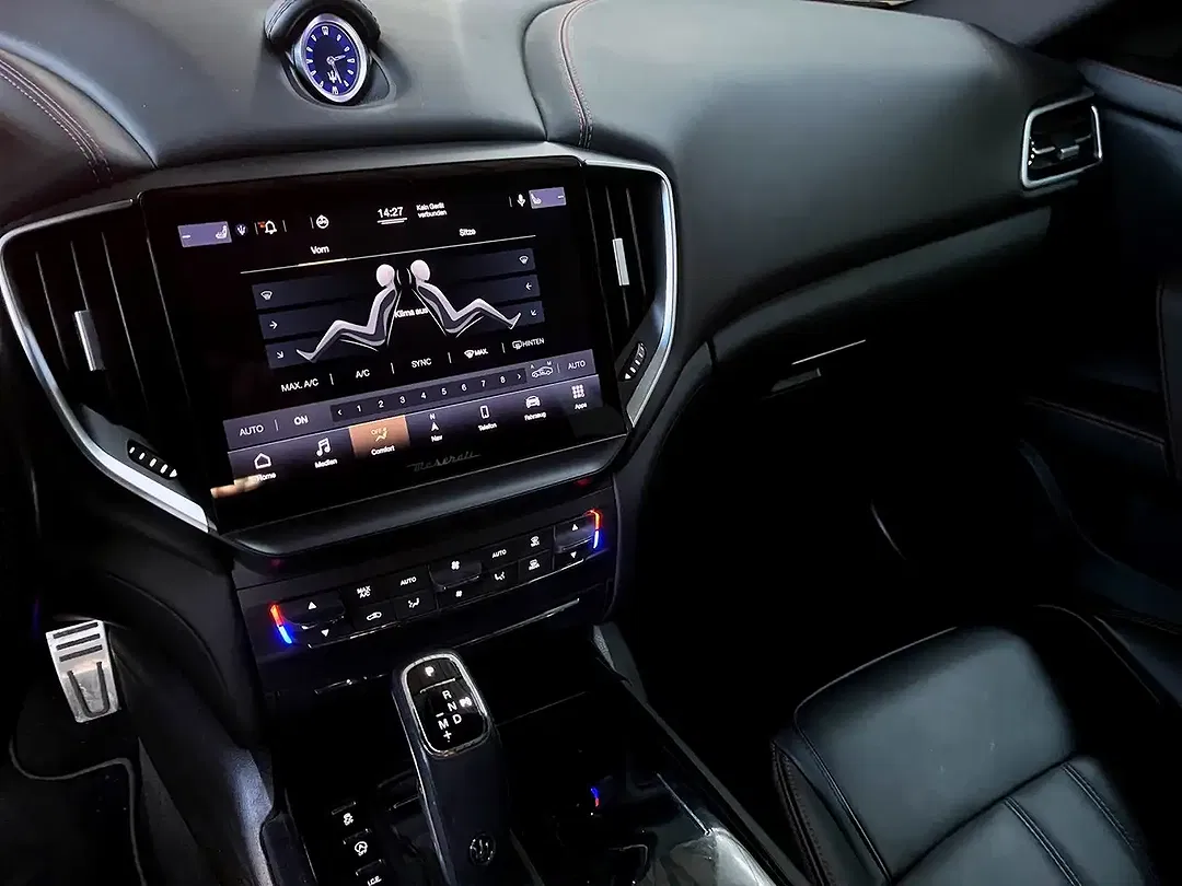 Maserati Ghibli Q4 S Modena - Thumbnail 14