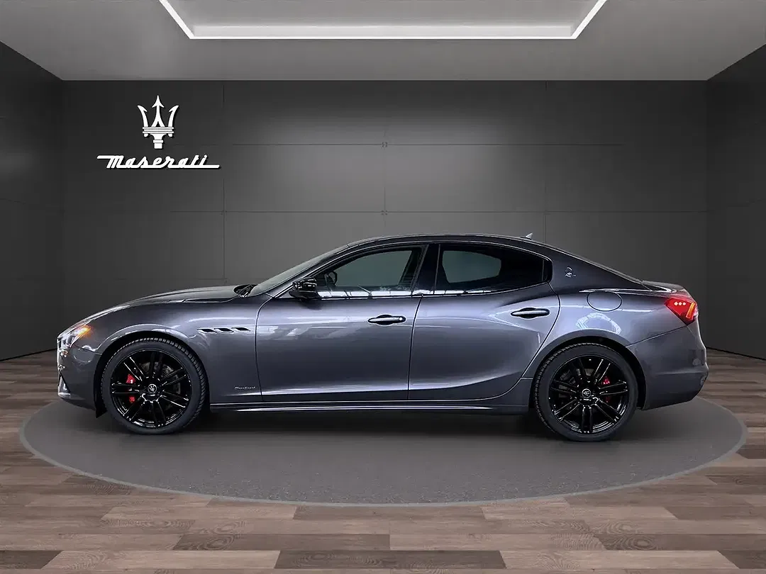 Maserati Ghibli Q4 S Modena - Thumbnail 4
