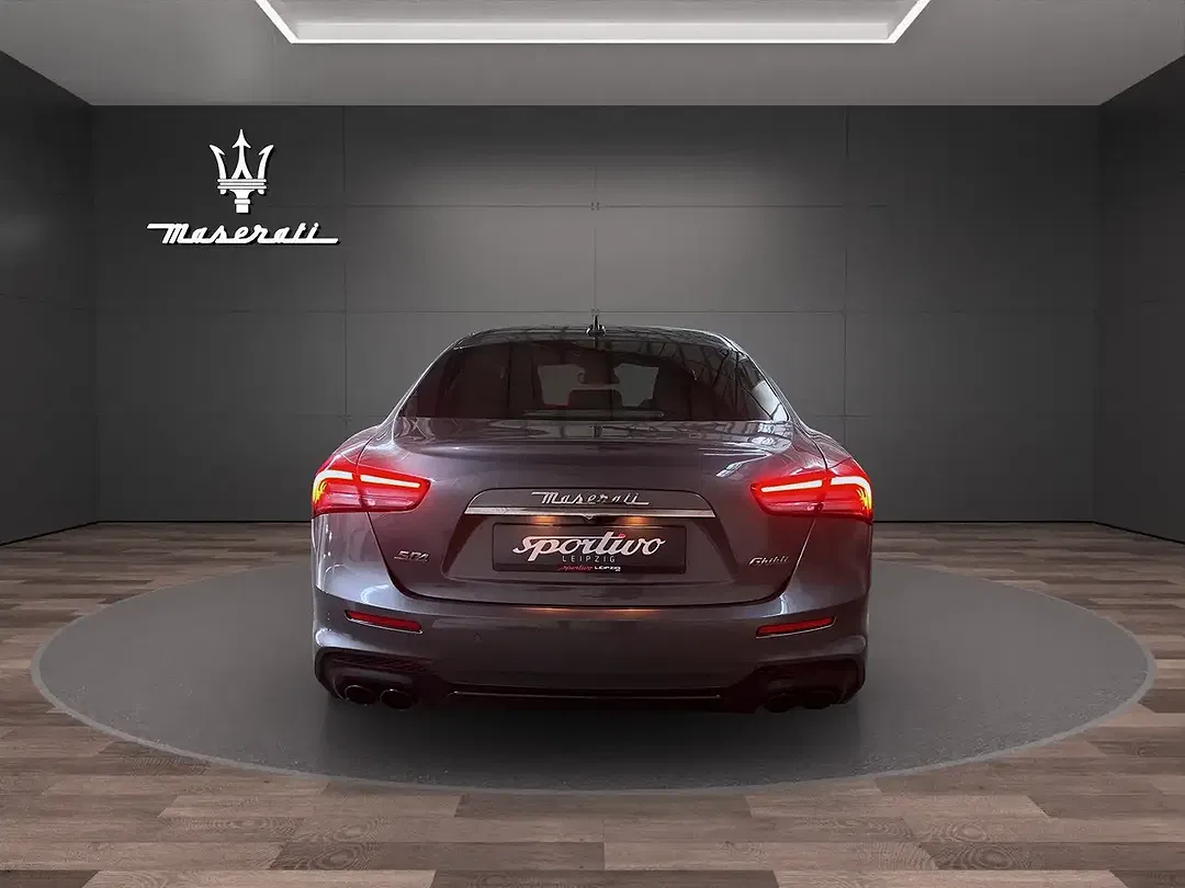 Maserati Ghibli Q4 S Modena - Thumbnail 6
