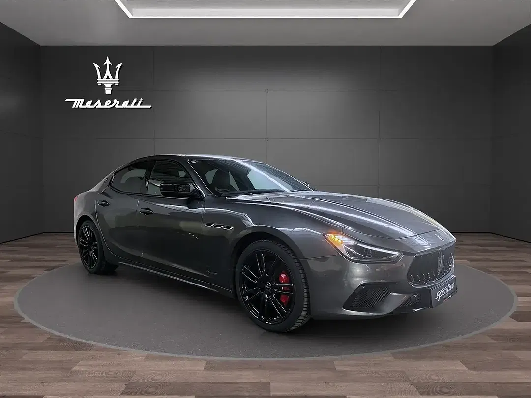 Maserati Ghibli Q4 S Modena - Thumbnail 8