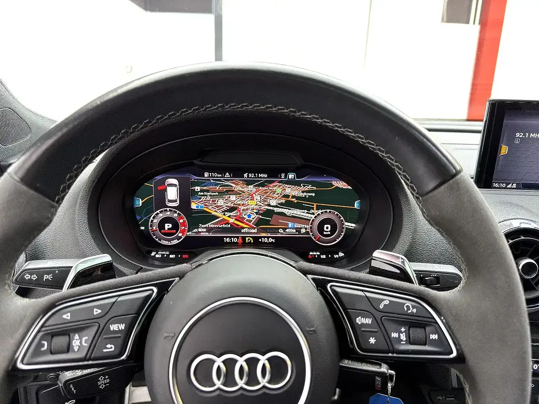 Audi RS3 2.5 TFSI quattro Sportback - Thumbnail 12